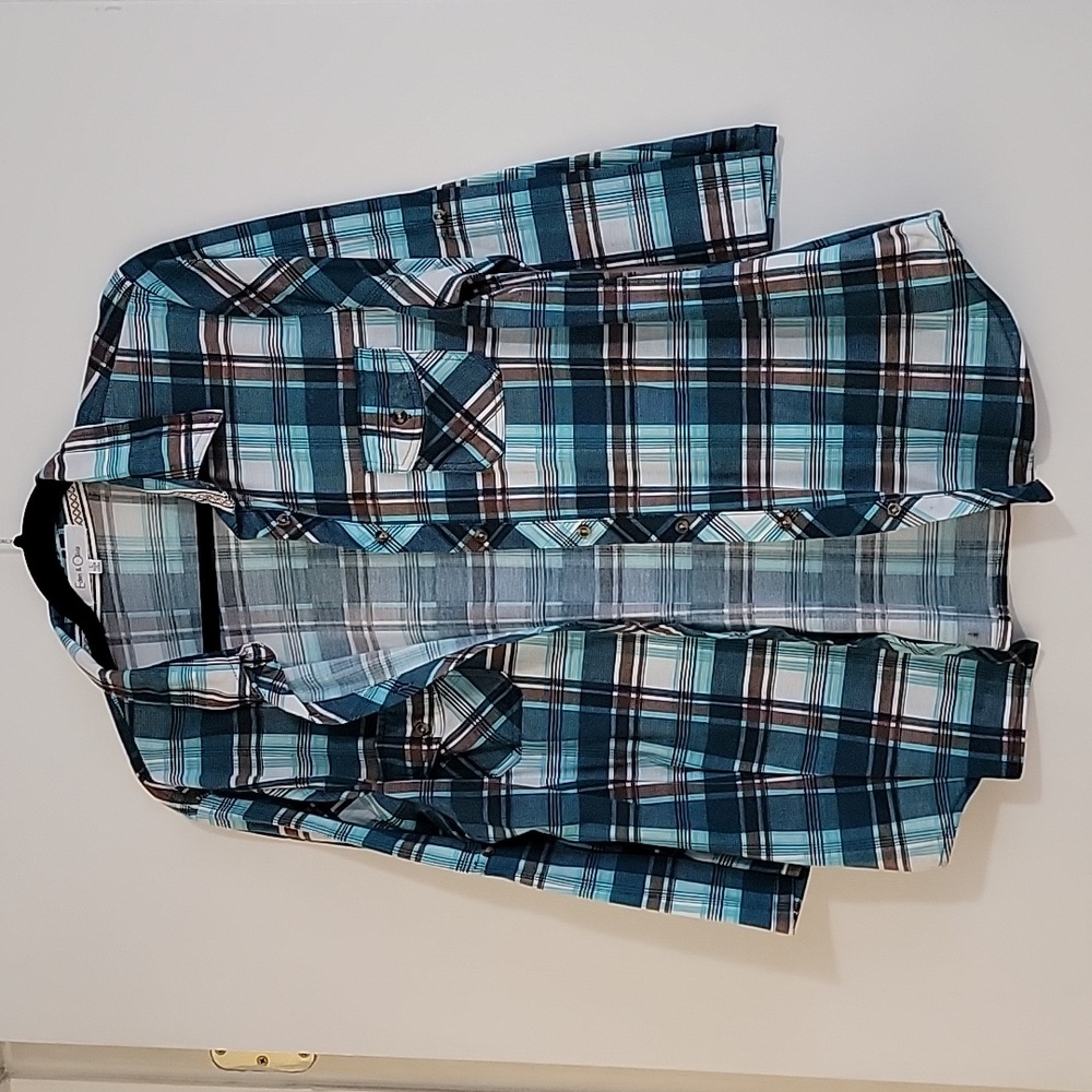 Eden and Olivia Shirt L
